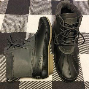 NWOT Duck Boots